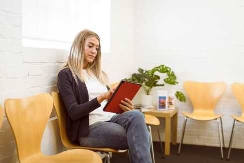 Cum să ne adaptăm la schimbarea simptomelor în scleroza multiplă